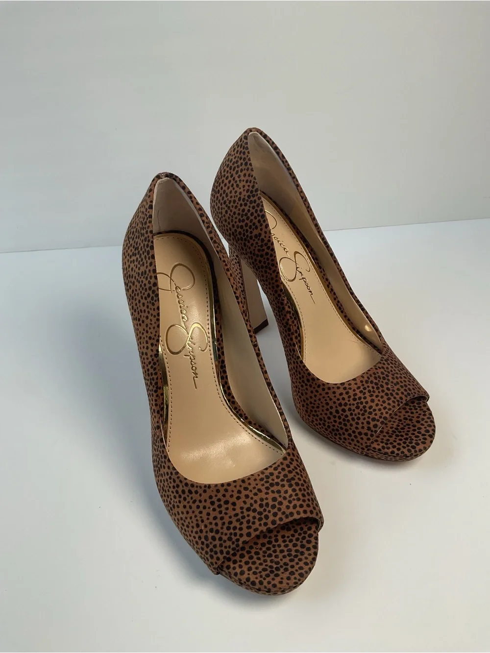 Jessica Simpson Leopard Print Peep Toe Platform Heels Women’s Size 6